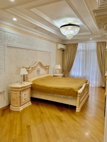 Satılır Yeni Tikili, Yasamal.r-14