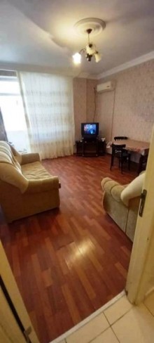 Satılır Yeni Tikili, Abşeron.r-1
