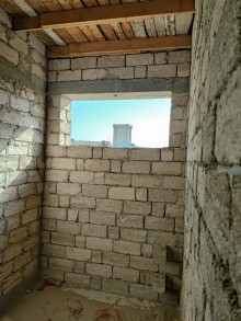 merdekan satılan həyət evi 110.000 azn, -6