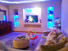 Badamdarda 4 sotun içində 3 mərtəbəli villa, -6