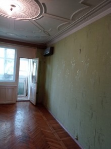 Kirayə (Aylıq) Köhnə Tikili, Binəqədi.r, 8-ci mikrorayon, Azadlıq.m-8