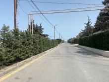 torpaq almaq shuvalan qesebesinde 229.500 azn, -10