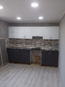 Satılır Köhnə Tikili, Sabunçu.r, Bakıxanov-8