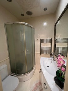 Satılır Yeni Tikili, Nəsimi.r-16