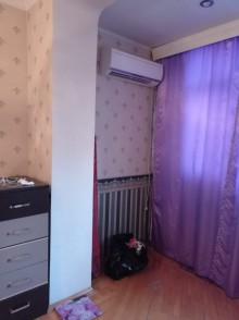 Kirayə (Aylıq) Köhnə Tikili, Binəqədi.r, 8-ci mikrorayon, Azadlıq.m-4