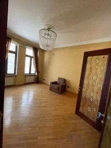 Satılır Villa, Nəsimi.r-7