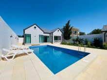 Merdekan villa Bravo marketden 500 metr mesafede, -1