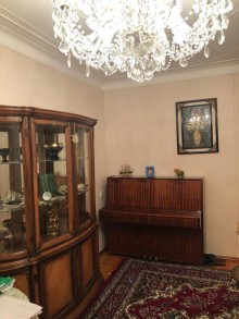 hazi aslanov metrosu 3 otaqli kohne bina evi, -4