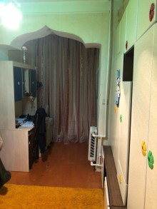 hazi aslanov metrosu 3 otaqli kohne bina evi, -5