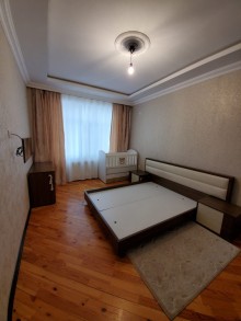 Satılır Yeni Tikili, Xətai.r, Həzi Aslanov.m-7