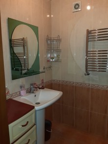 Kirayə (Aylıq) Yeni Tikili, Nəsimi.r, 28 May.m-10