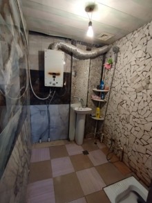 zabratda 2 otaqli kohne bina evi, -5