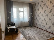 3 otaqli kohne bina evi Hazi Aslonov q., -5