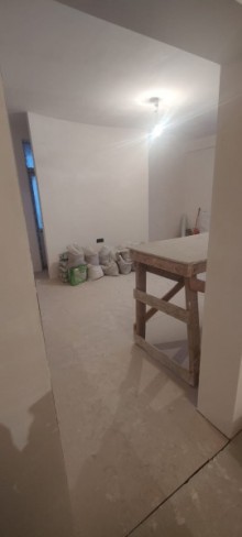 neftcilerde ev qiymetleri, -3