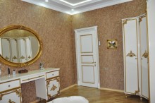 binede azpetrolun yaninda 2 mertebe ev almaq, -12