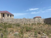 Şüvəlanda 6 sot topraq sahəsi almaq. Mayak bağlarında 1-ci yol ayrıcından sağ tərəfdə, -1