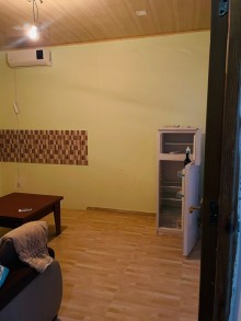 Satılır Torpaq, Xəzər.r-15