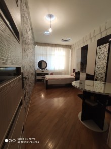 neftcilerde evlerin qiymetleri, -8