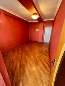 Satılır Yeni Tikili, Nərimanov.r-5