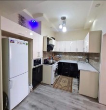 Satılır Yeni Tikili, Nərimanov.r-3