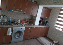 Hazi aslanovda leninqrah kohne tikili ev 3 otaq, -1