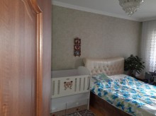 Hazi aslanovda leninqrah kohne tikili ev 3 otaq, -4
