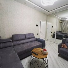 Satılır Yeni Tikili, Nərimanov.r-5