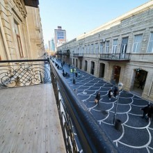 Tarqovuda 12 otaqlı otel 8000 manata icare, -5