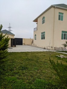 mərdəkanda 2 mərtəbəli həyət evi satılır 250kv/m, -5
