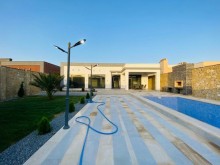 Mərdəkanda hovuzlu villa satılır, -1