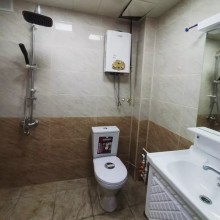 Azadlıq prospekti 2 otaqli köhnə tikili evlər, -6