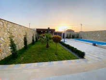 Mərdəkanda 1 mərtəbəli 5 otaqlı hovuzlu villa satılır, -7