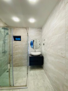 Mərdəkanda 1 mərtəbəli 5 otaqlı hovuzlu villa satılır, -15