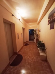 azadliq metrosunda 2 otaqli yeni tikili evlər, -4