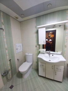 azadliq metrosunda 2 otaqli yeni tikili evlər, -13