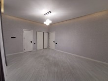 Mərdəkanda Dalğa Beach çimərliyi yaxınlığında dənizə 5 dəqiqə məsafədə gözəl villa satılır, -11