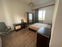 Badamdarda 2 mərtəbəli kirayə villa, -15
