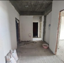 3 otaqlı yeni tikili bina evi satisi xirdalan, -1