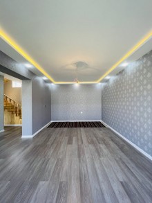 Suvelanda ziyaretgah terefde heyet evi, -9