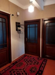 ehmedlide 3 otaqli köhnə tikili evlər, -4