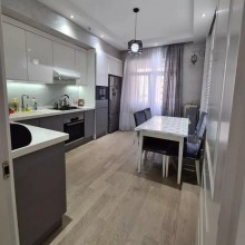 xetai metrosu terefde 3 otaqli yeni tikili evler, -3
