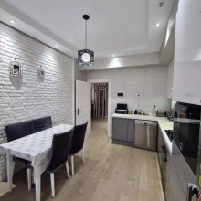 xetai metrosu terefde 3 otaqli yeni tikili evler, -4