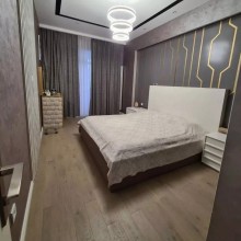 xetai metrosu terefde 3 otaqli yeni tikili evler, -5