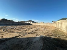 shuvalanda torpaq satilr 11 sot . "Shuvelan Park" terefde, -8
