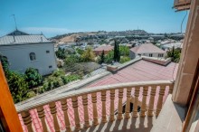 Badamdarda, Gelin Qaya restoranin arxasinda (Aylıq) Villa, -4