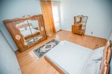 Badamdarda, Gelin Qaya restoranin arxasinda (Aylıq) Villa, -9