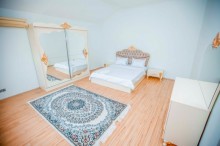 Badamdarda, Gelin Qaya restoranin arxasinda (Aylıq) Villa, -15