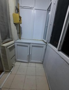 Xirdalanda Kristalin binasinda 2 otaqli enzil satilir, -8