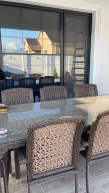 Merdekan qesebesinde 4 sot torpaq sahesinde insa edilmish 1 mertebeli villa, -4