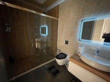 Merdekan qesebesinde 4 sot torpaq sahesinde insa edilmish 1 mertebeli villa, -5